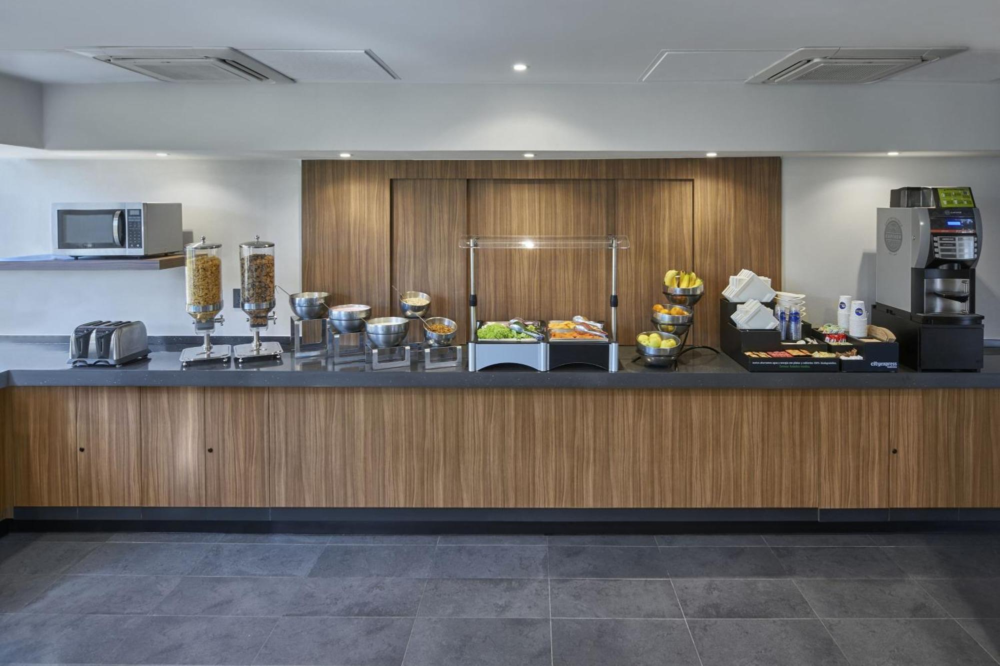 City Express By Marriott Monterrey Santa Catarina Exterior foto